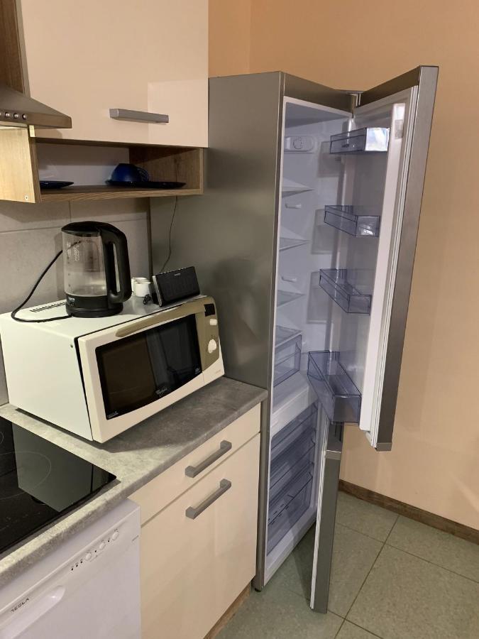 Deli Terasz B Apartman Free Parking, Self-Check-In Anytime Gyor Exterior photo